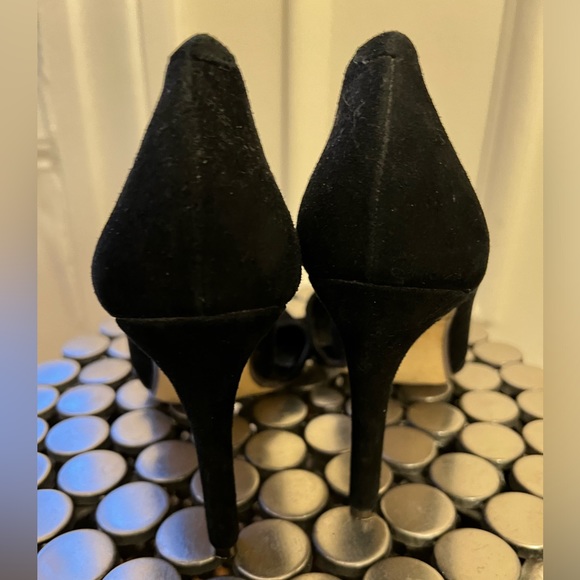 Black d’orsay heels - Picture 3 of 5